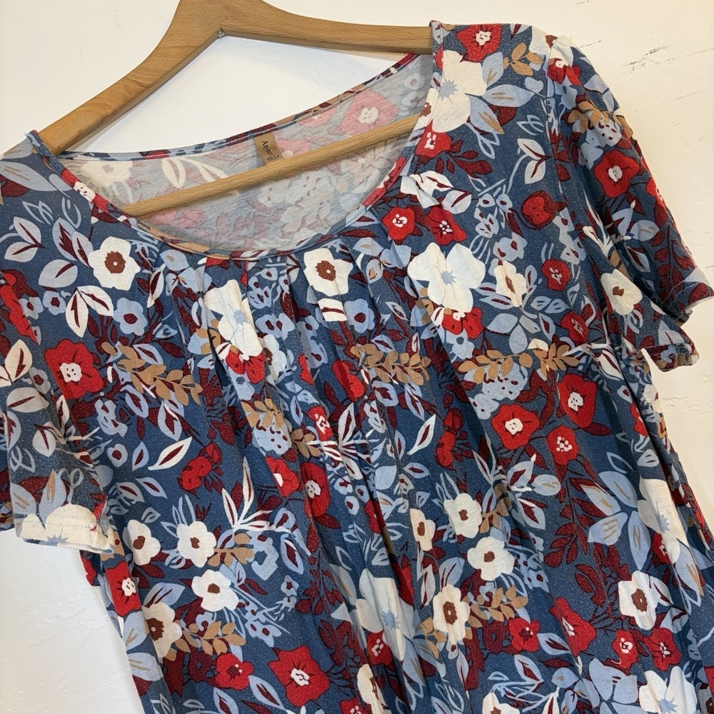 Amethyst Scoop Neck XL Top Blouse Summer‎ Blue Floral Stretch Comfy Cottage Boho